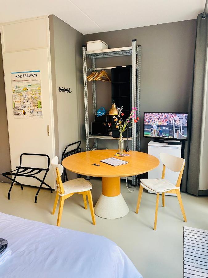 Private Studio With Free Car Parking Amsterdam Exteriér fotografie